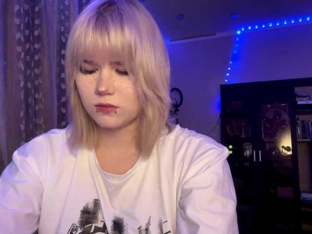 BlindiLohan live cam on BongaCams