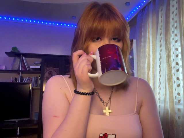 BlindiLohan live cam on BongaCams