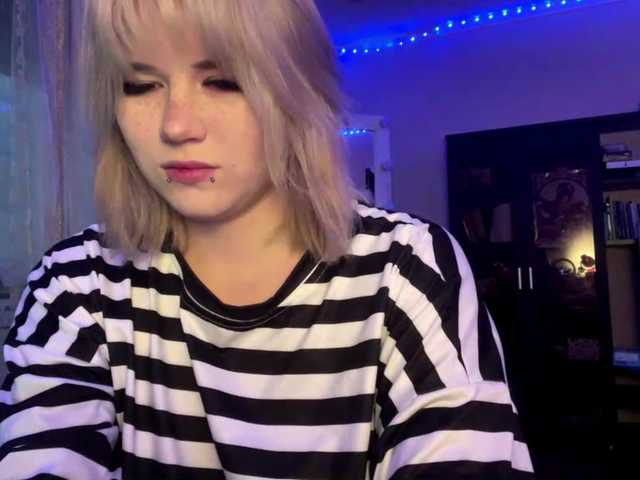 BlindiLohan live cam on BongaCams