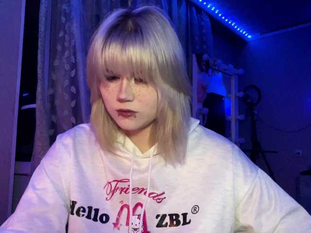 BlindiLohan live cam on BongaCams