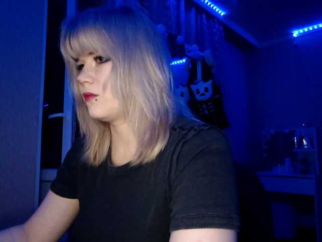 BlindiLohan live cam on BongaCams