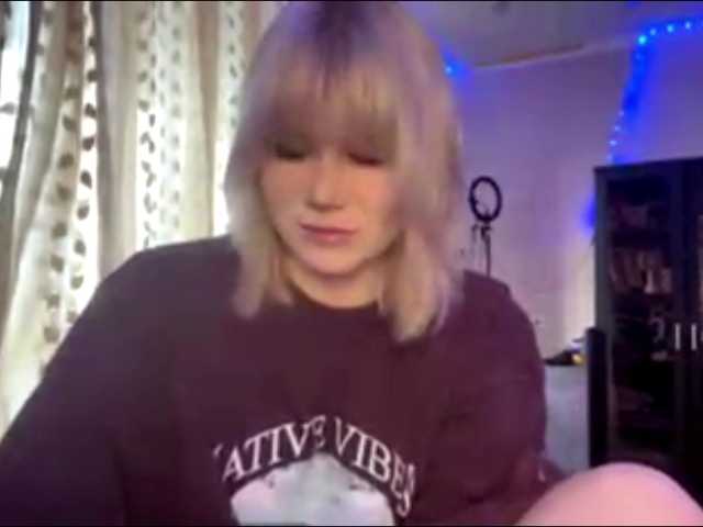 BlindiLohan live webcam show