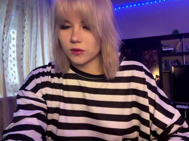 BlindiLohan live cam on BongaCams