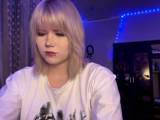 BlindiLohan live cam on BongaCams