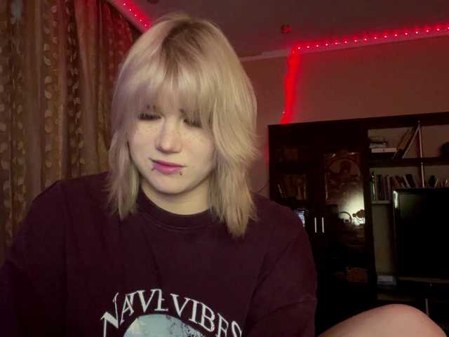 BlindiLohan live webcam show