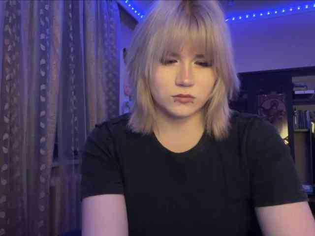 BlindiLohan webcam