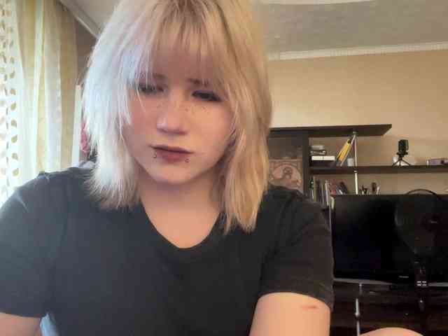 BlindiLohan webcam