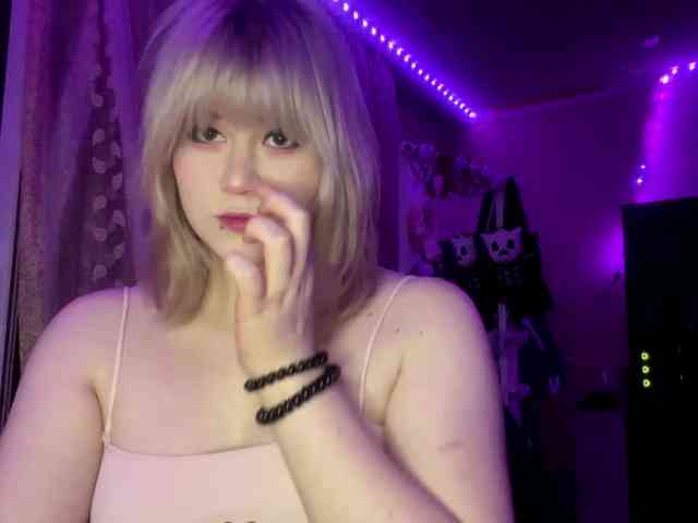BlindiLohan webcam