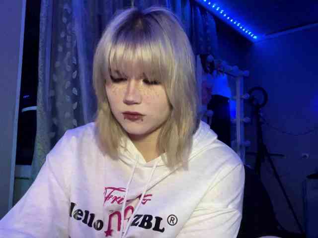 BlindiLohan webcam