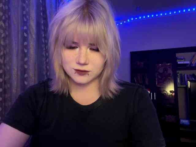 BlindiLohan webcam