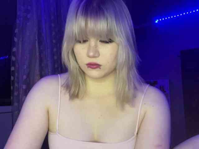 BlindiLohan webcam