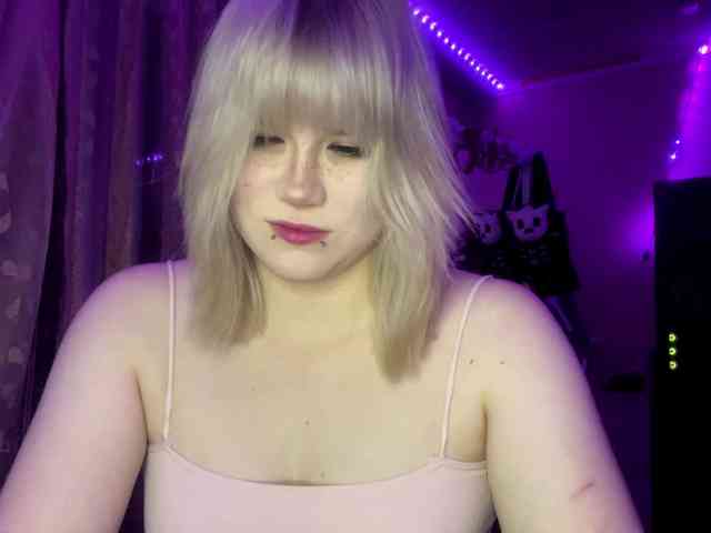 BlindiLohan webcam