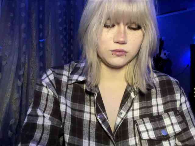 BlindiLohan webcam