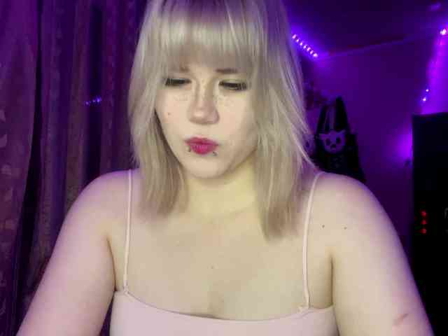 BlindiLohan webcam