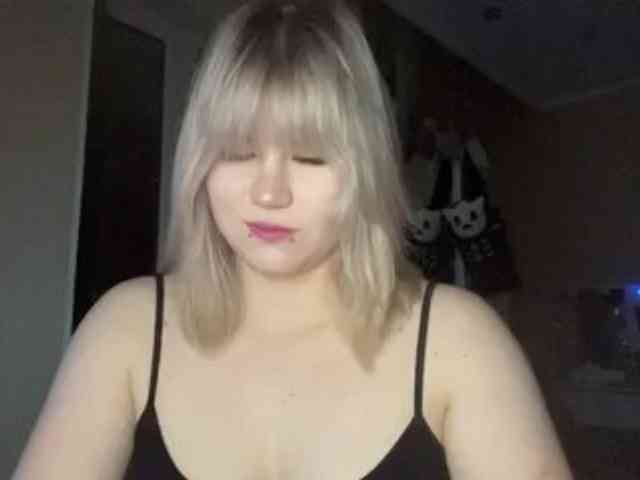 BlindiLohan webcam