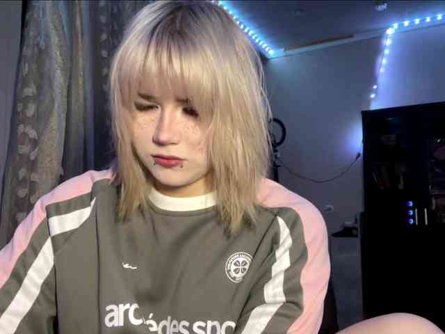BlindiLohan webcam