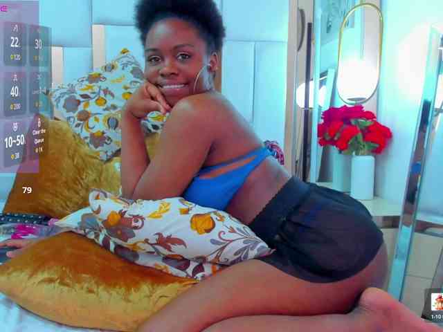 hazellane Live Webcam on BongaCams