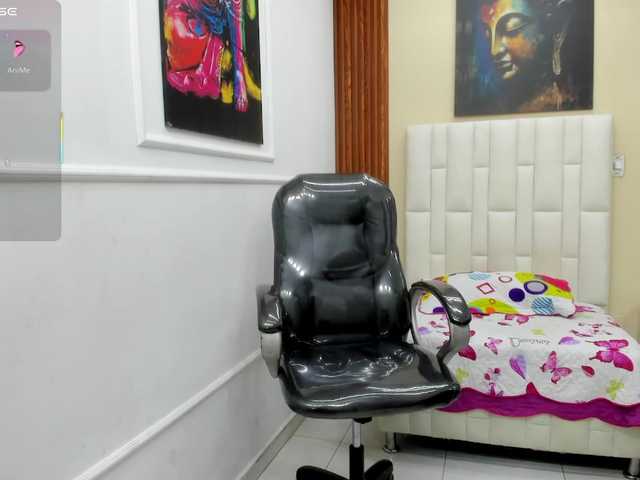 Alice-bensoon live cam on BongaCams