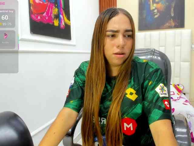 Alice-bensoon webcam