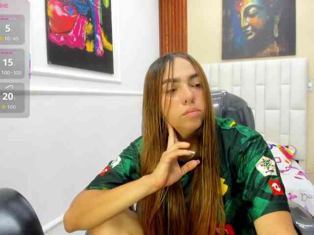 Alice-bensoon webcam