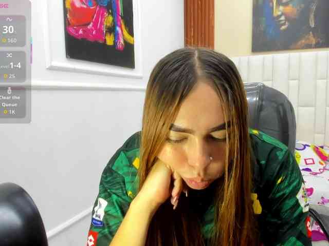 Alice-bensoon webcam