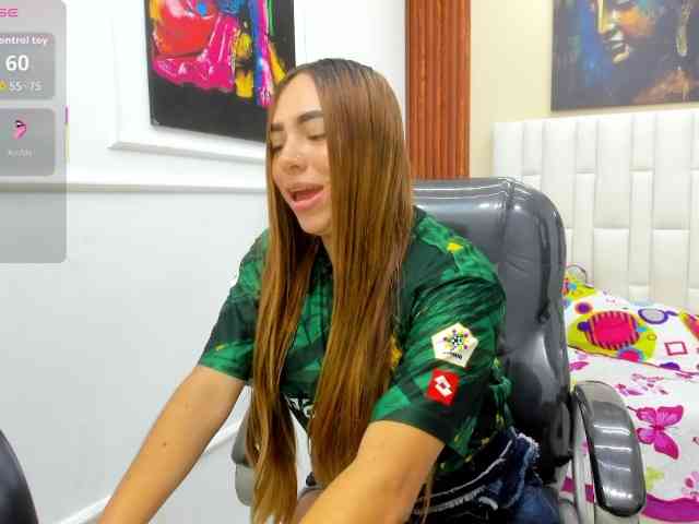 Alice-bensoon webcam