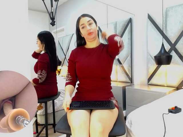 Amber-Dolls live cam on BongaCams