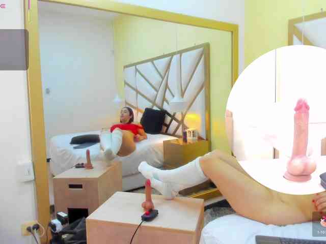 Amber-Dolls Live Webcam on BongaCams