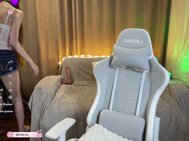 Inferyx live cam on BongaCams
