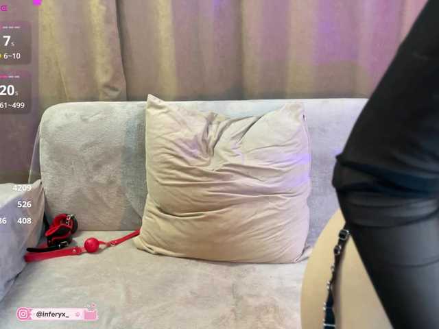 Inferyx live cam on BongaCams