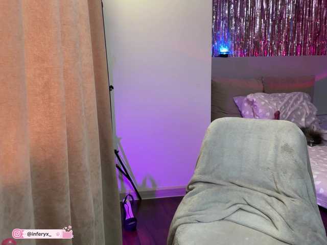 Inferyx live cam on BongaCams