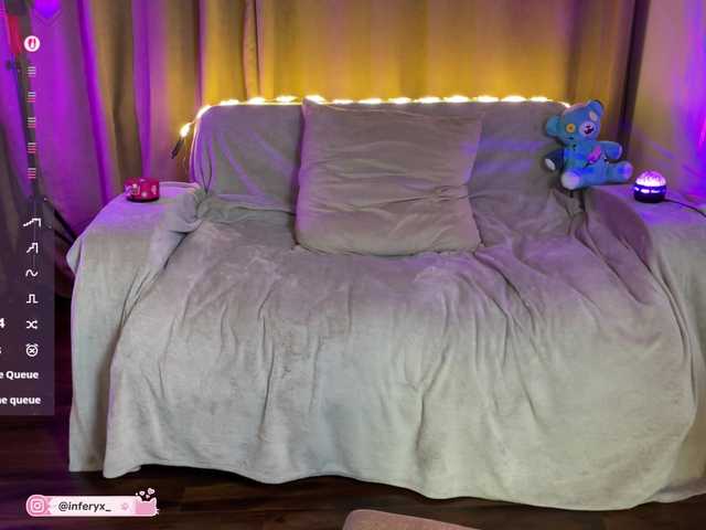 Inferyx live cam on BongaCams