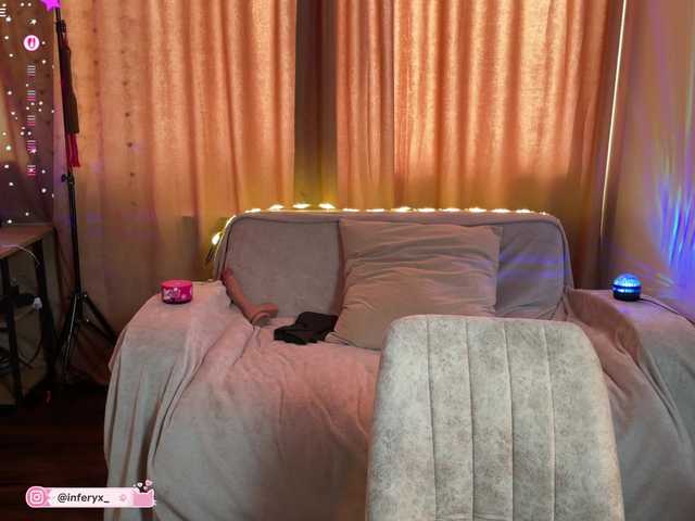 Inferyx live cam on BongaCams