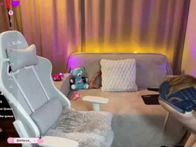 Inferyx live cam on BongaCams