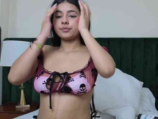 Norah777 webcam