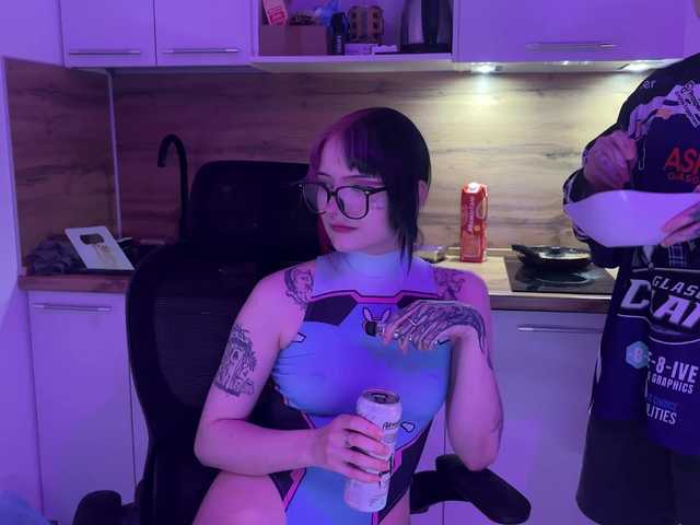 gothfaceJPG