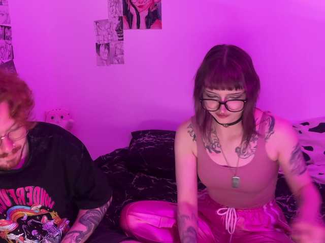 gothfaceJPG live cam on BongaCams