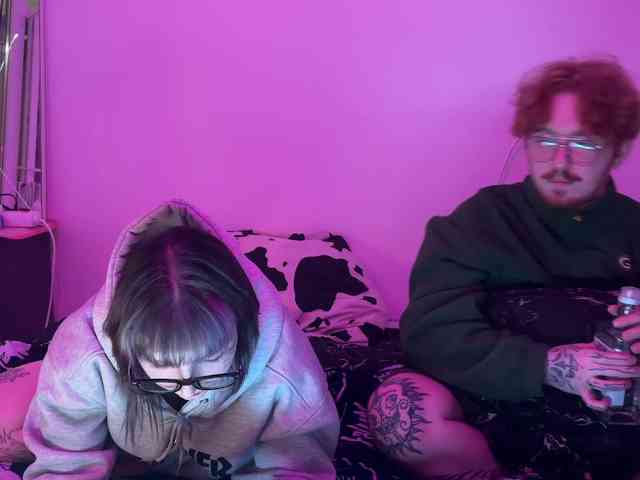 gothfaceJPG webcam