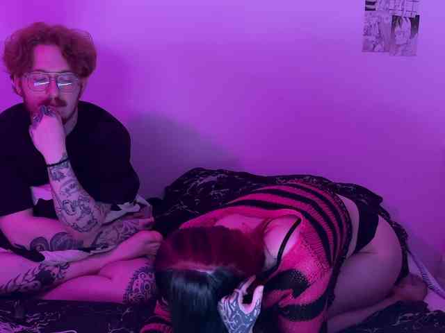 gothfaceJPG webcam