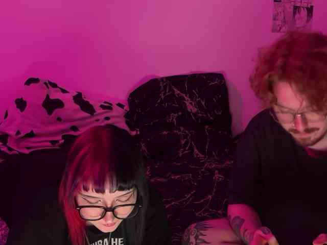 gothfaceJPG webcam