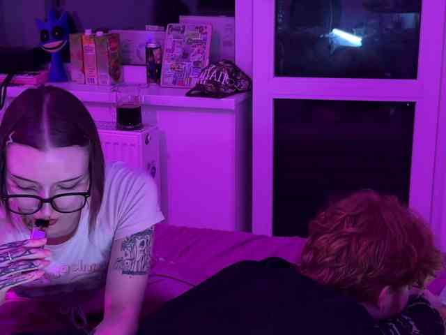 gothfaceJPG webcam