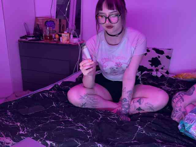 Модель: gothfaceJPG