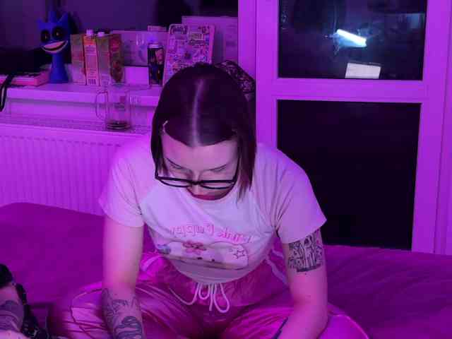 gothfaceJPG gothfaceJPG