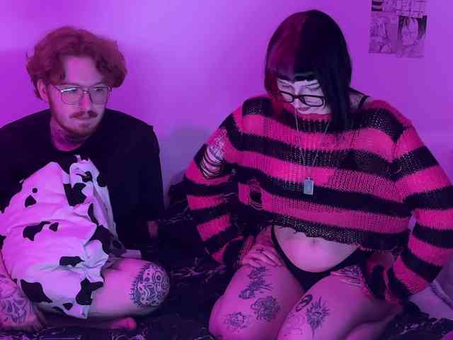 gothfaceJPG webcam