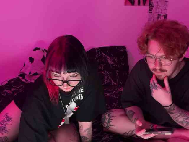 gothfaceJPG webcam