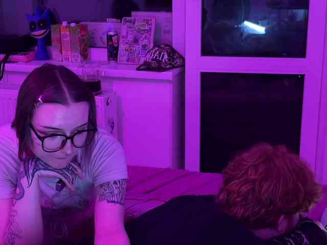 gothfaceJPG webcam