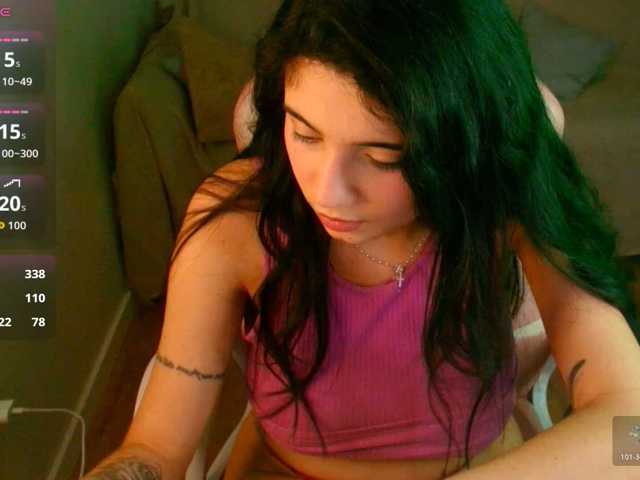 Rose-Desiree, en vivo ahora en BongaCams