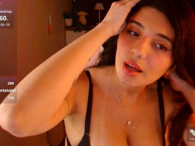 Rose-Desiree, live now on BongaCams