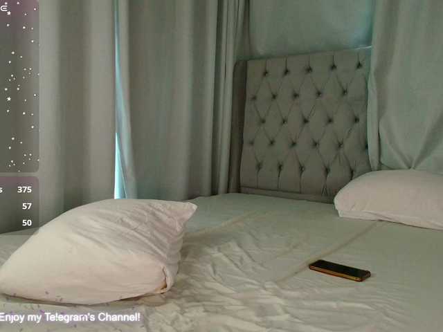 Rose-Desiree live webcam show
