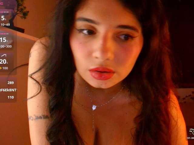 Rose-Desiree live cam on BongaCams